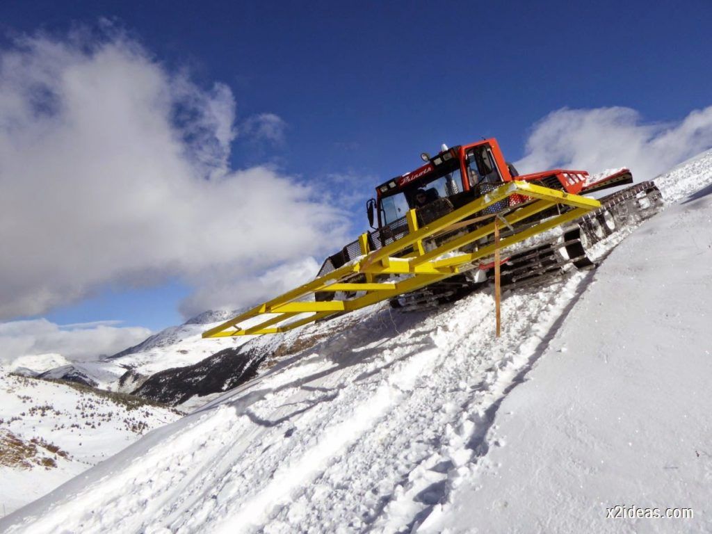 P1040496 1 1024x768 - La primera: Gallinero, Cerler, empezamos temporada de esquís.