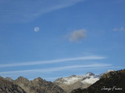 P1300260 - Seguimiento de la Luna en Cerler, Valle de Benasque.