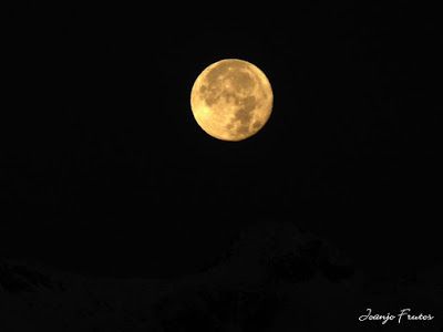 P1310277 - Jugando con la Luna, Valle de Benasque