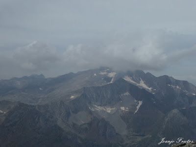 P1070269 - El "Pedriguero", Pico Perdiguero 3.222 m. Valle de Benasque.