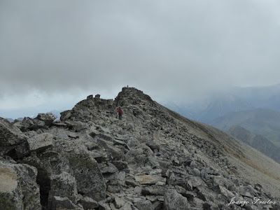 P1070309 1 - El "Pedriguero", Pico Perdiguero 3.222 m. Valle de Benasque.