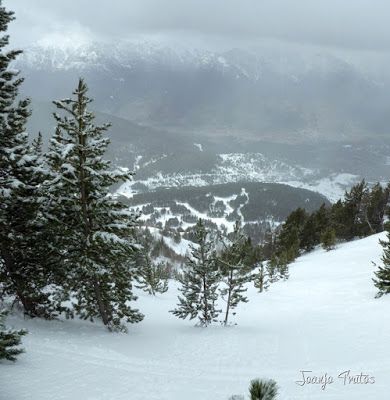 Panorama2 3 - Y llegó la primera nevada del 2020 en Cerler (Valle de Benasque)