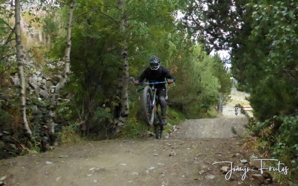 P1290042 1024x640 - De Bike Park por Andorra.