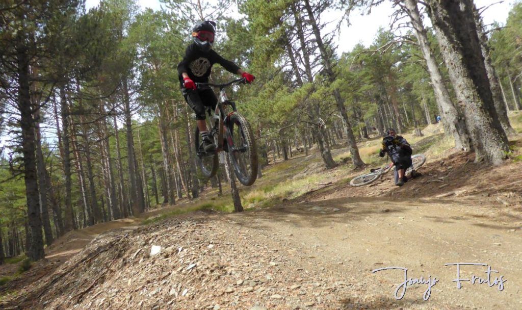 P1290117 1024x608 - De Bike Park por Andorra.