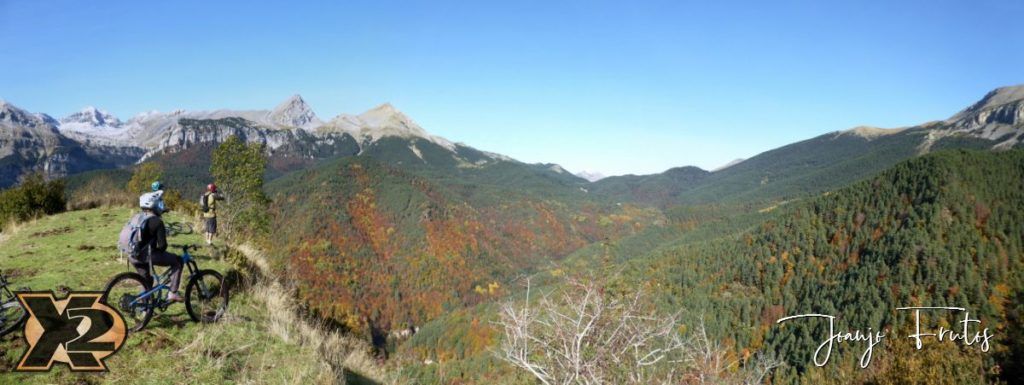 Panorama 7 001 1024x385 - Cazanía ruta del Valle de Benasque.