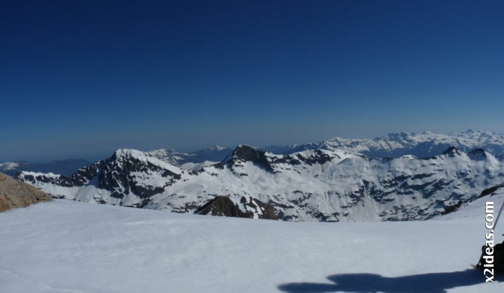 Panorama 8 001 1024x596 - Ascensión a Pico Cordier o Primer Occidental de la Maladeta (3254 metros)