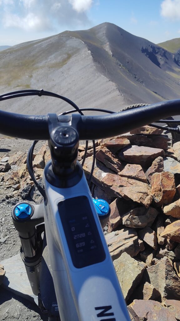 Pedaleando a Estibafreda desde Cerler en e-bike