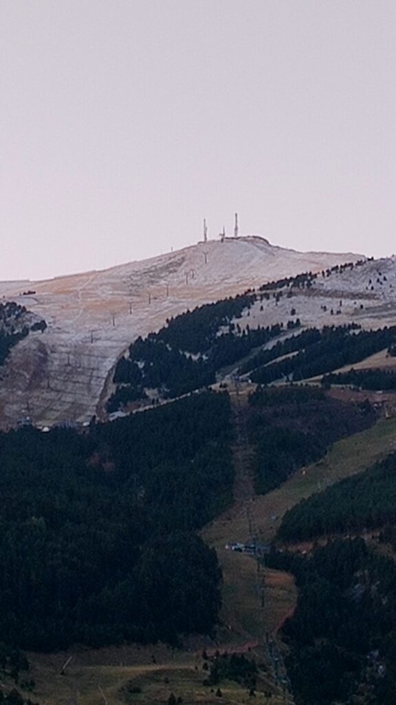Otoño inicia nevando en Cerler