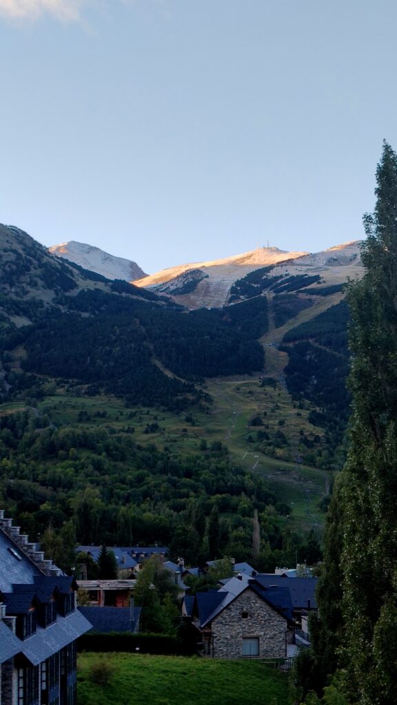 Otoño inicia nevando en Cerler
