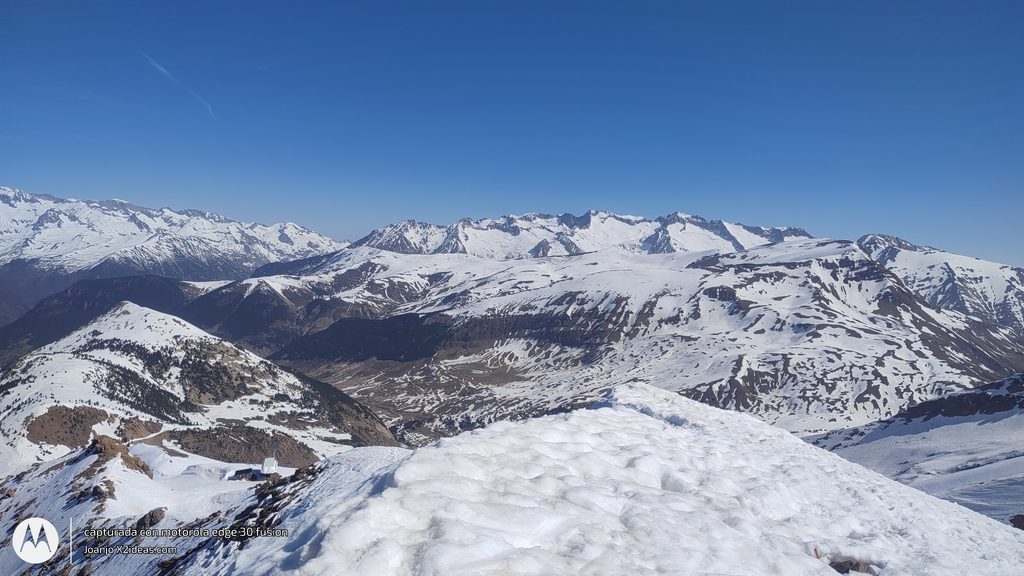 Pico Gallinero nieve de abril